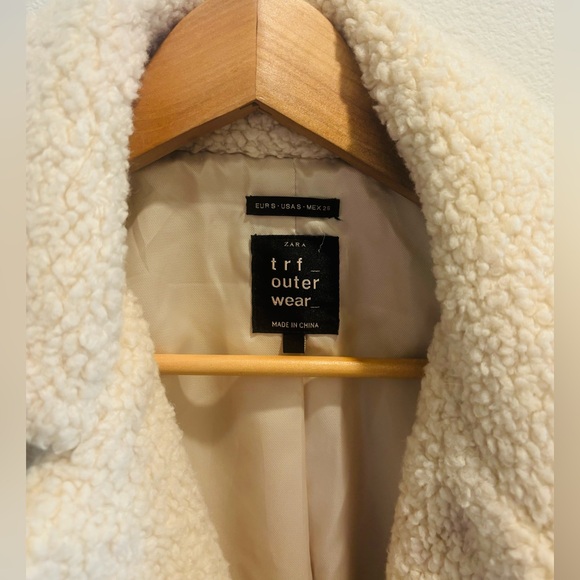 Zara Teddy Coat in Cream Color - Picture 2 of 4